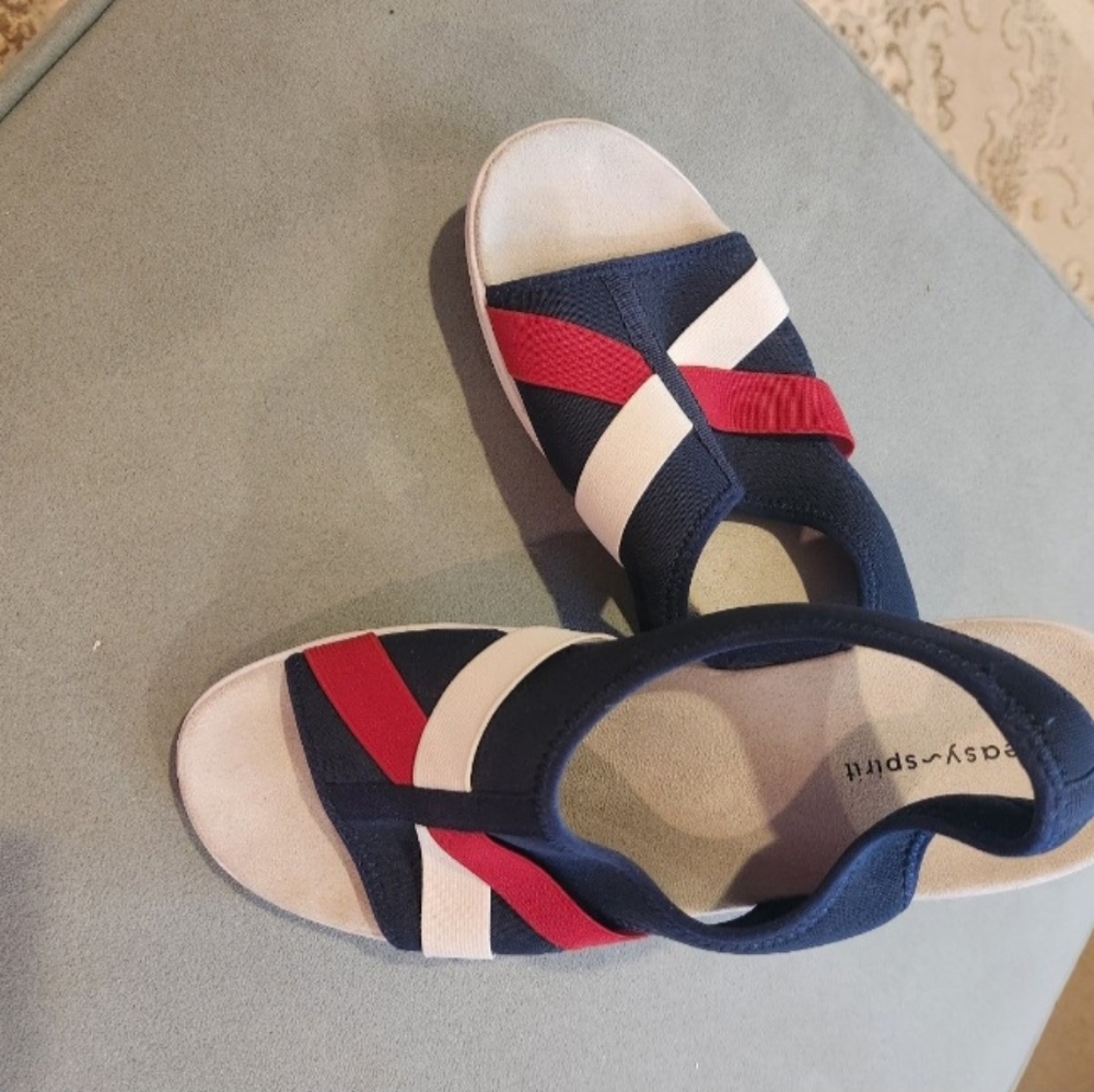 Easy Spirit Maize Red White and Blue Sling Back Stretch Sandals 10W